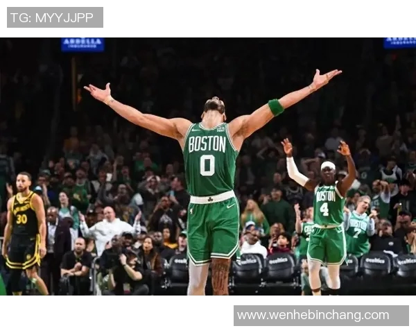 勇士与凯尔特人激战11场巅峰对决回顾与精彩瞬间分析